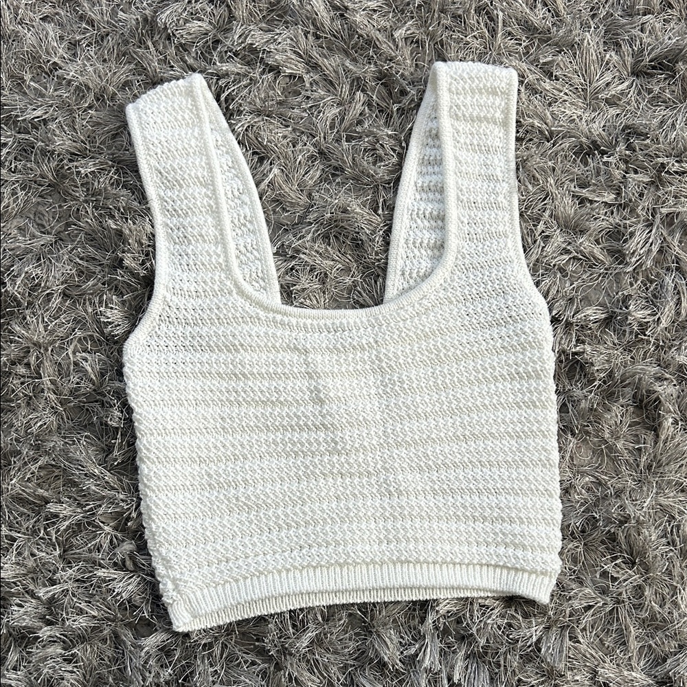 H&M White Knit Crop Top